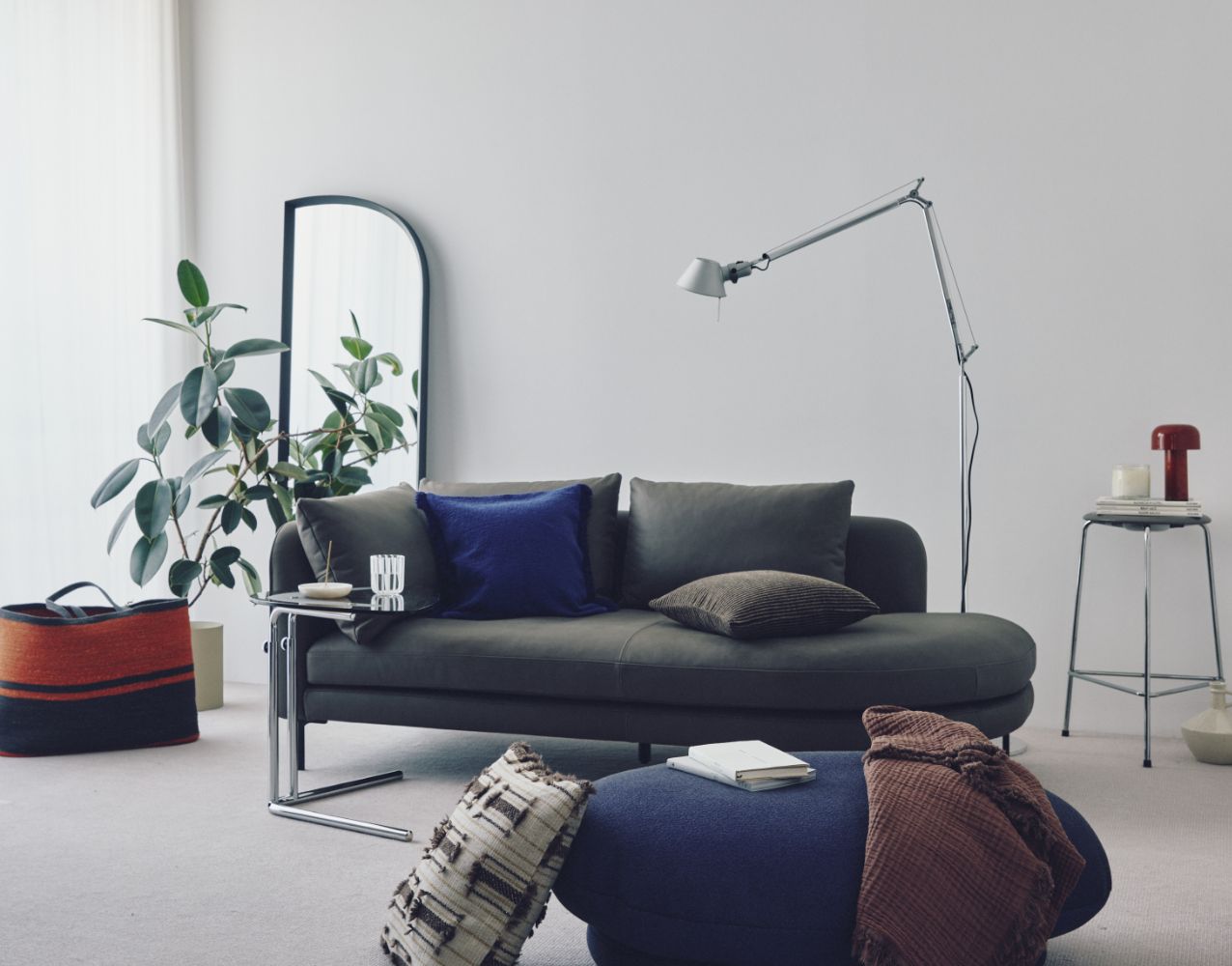 REVERIE SOFA